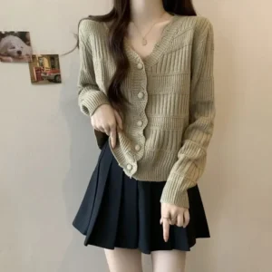 Slimming Short V-Neck Knitwear Women's Base Layer Shirt Spring Autumn plus Size Design Sensation Casual Fashion Top