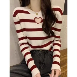 Design Sensation Hollow out Knitwear Women's Base Layer Top Slimming Stylish Heart Pattern Autumn Fashion Small Size